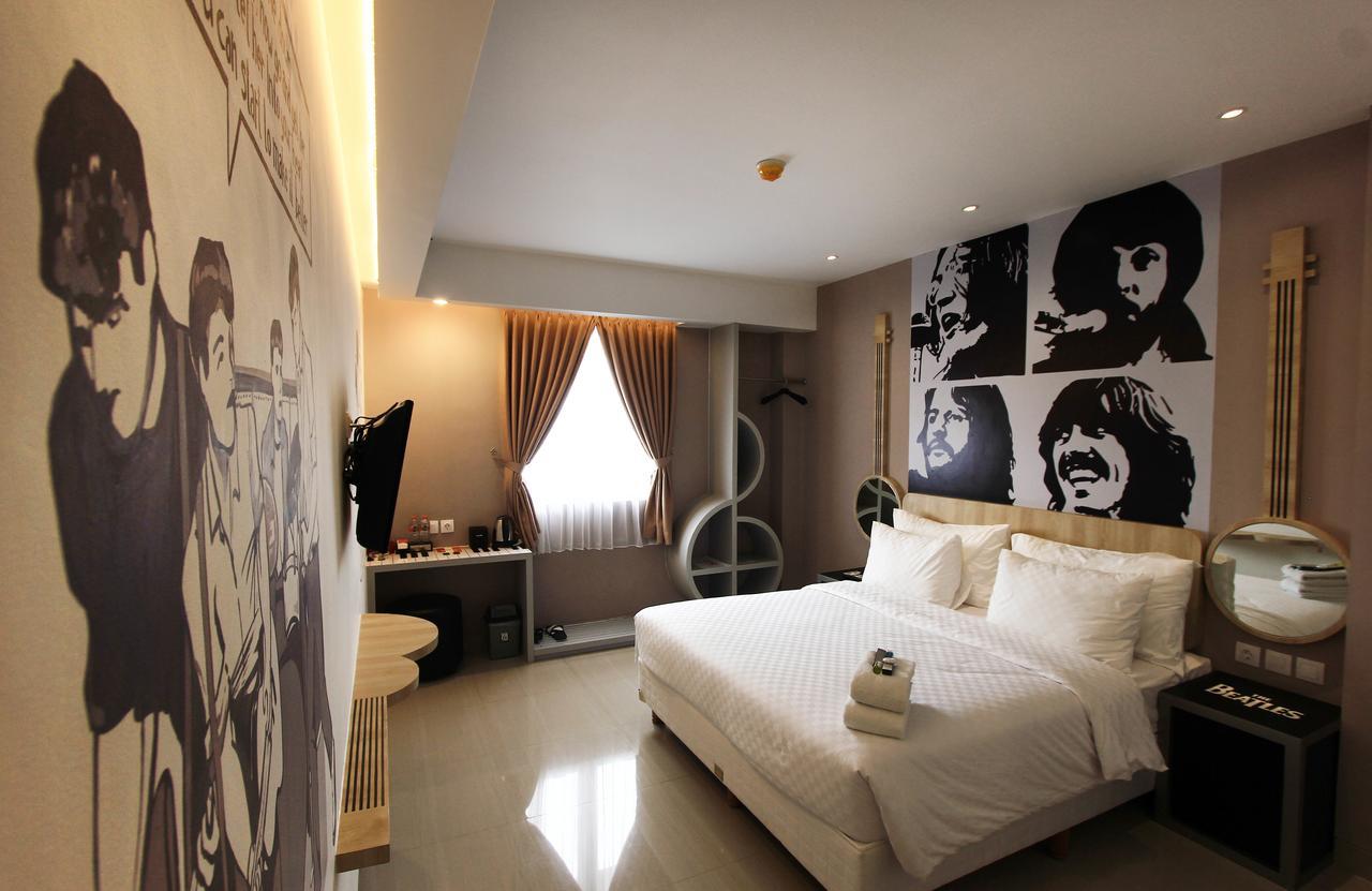 Uniq Hotel Γιογκιακάρτα Εξωτερικό φωτογραφία